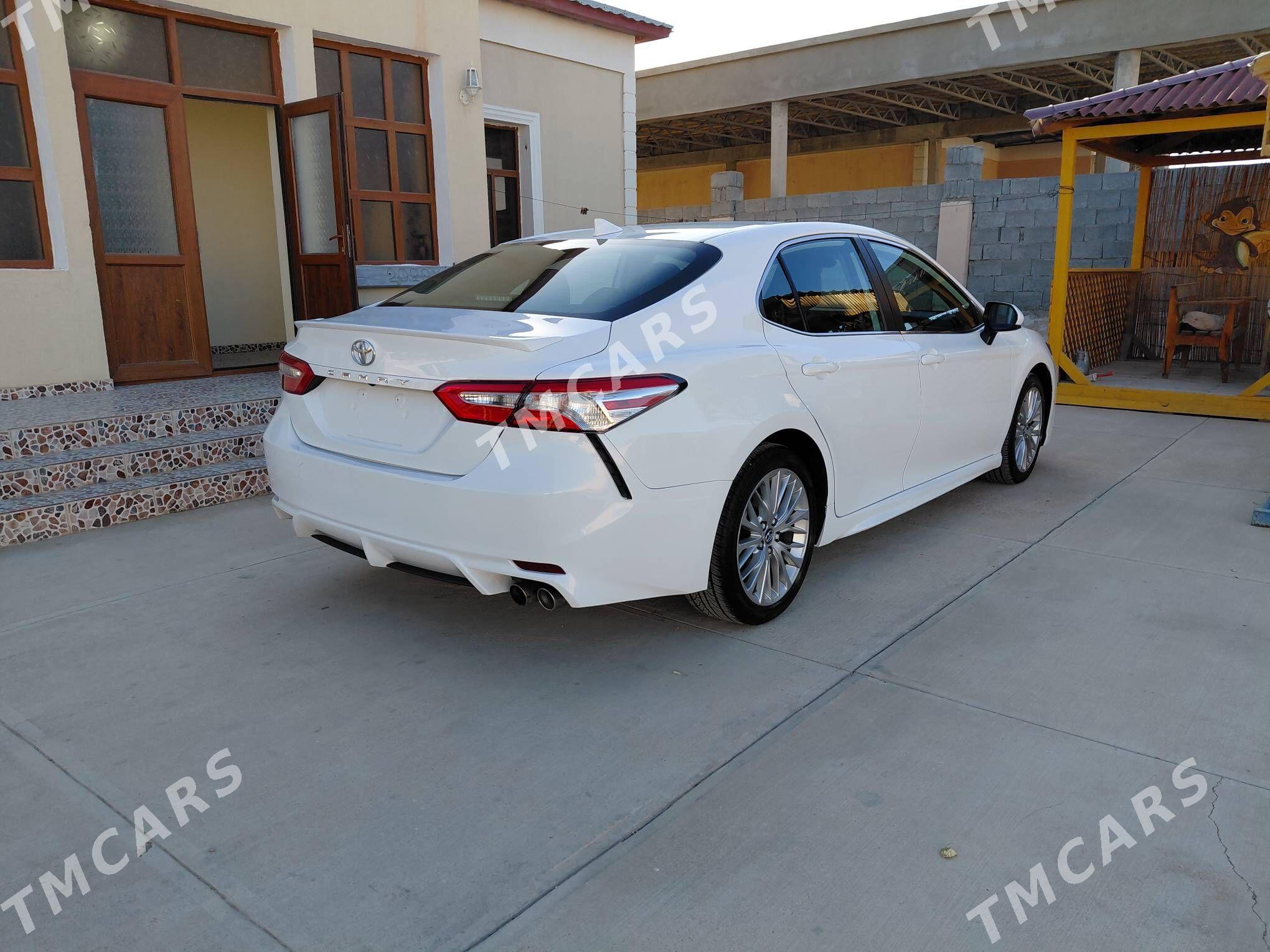 Toyota Camry 2020 - 315 000 TMT - Ашхабад - img 7