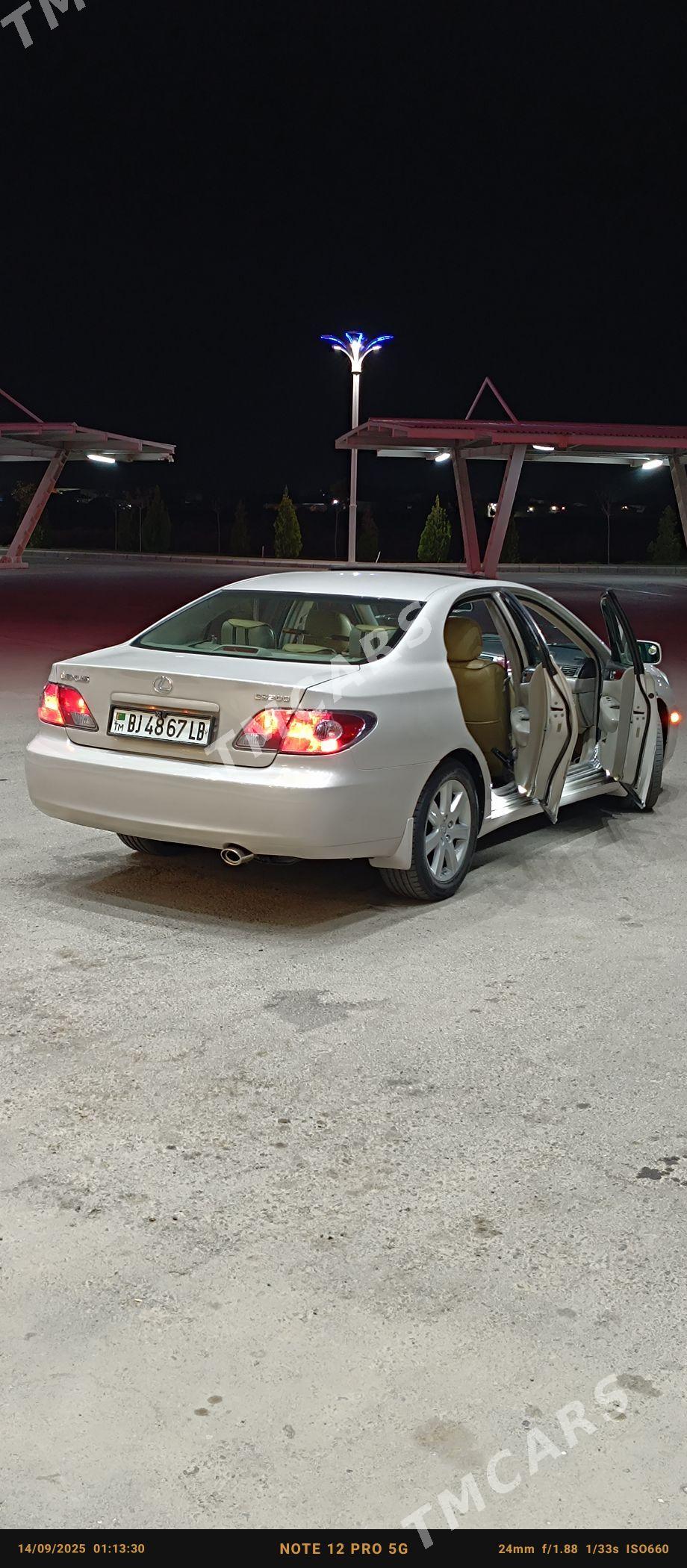 Lexus ES 300 2002 - 240 000 TMT - Türkmenabat - img 4
