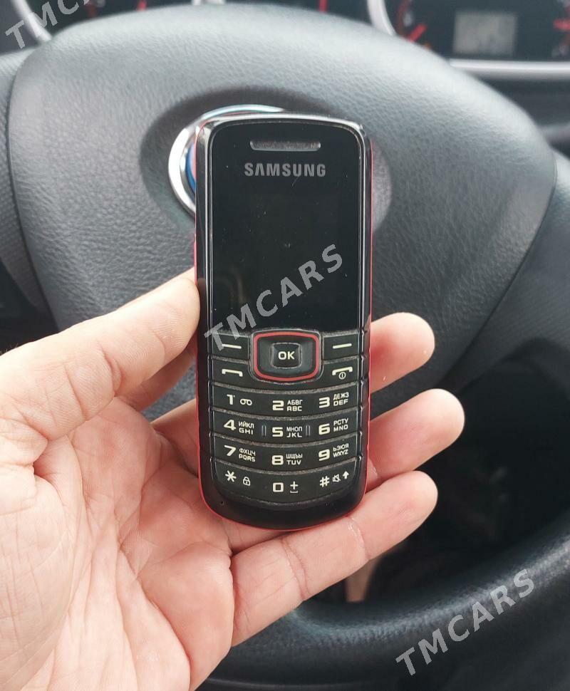 Maxfone B30 we Samsung E1080 - Ашхабад - img 4