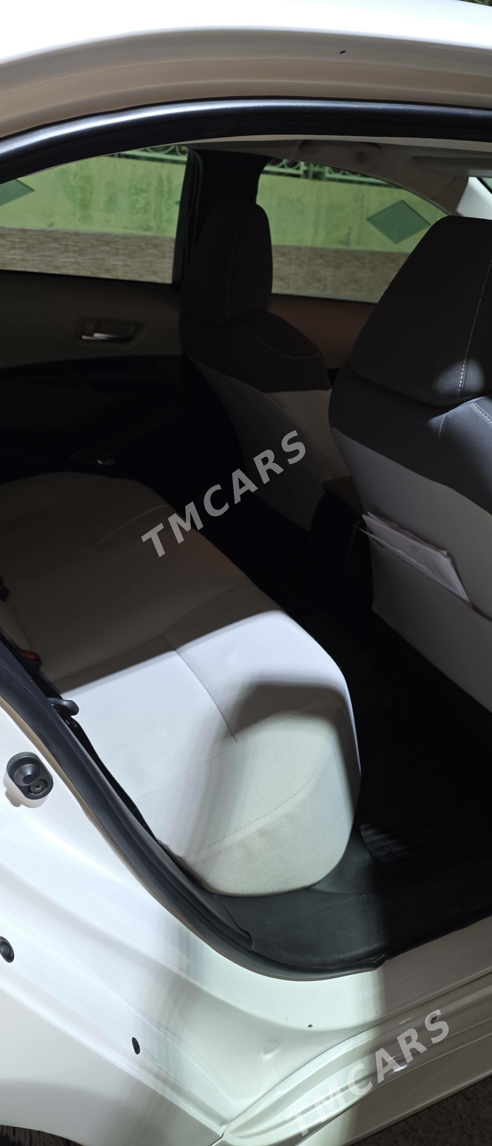 Toyota Corolla 2020 - 210 000 TMT - Мир 8 - img 3
