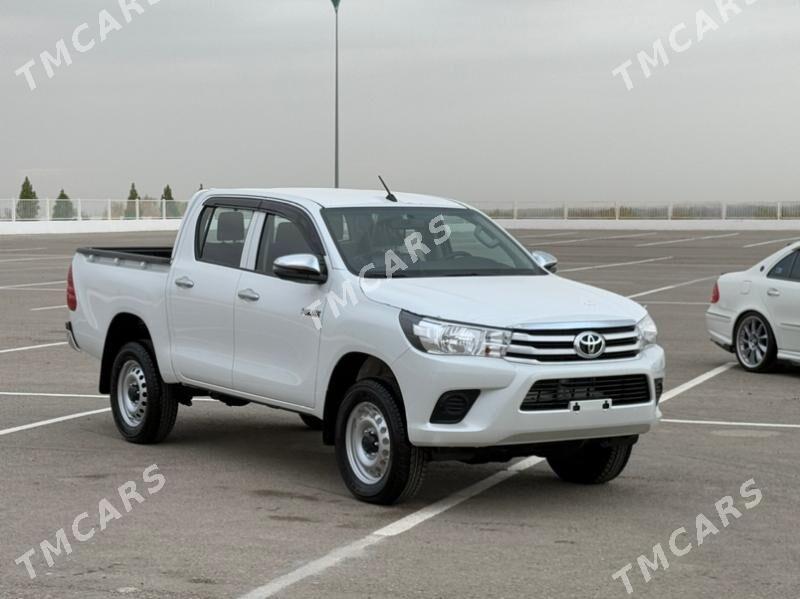 Toyota Hilux 2025 - 695 000 TMT - Ашхабад - img 9