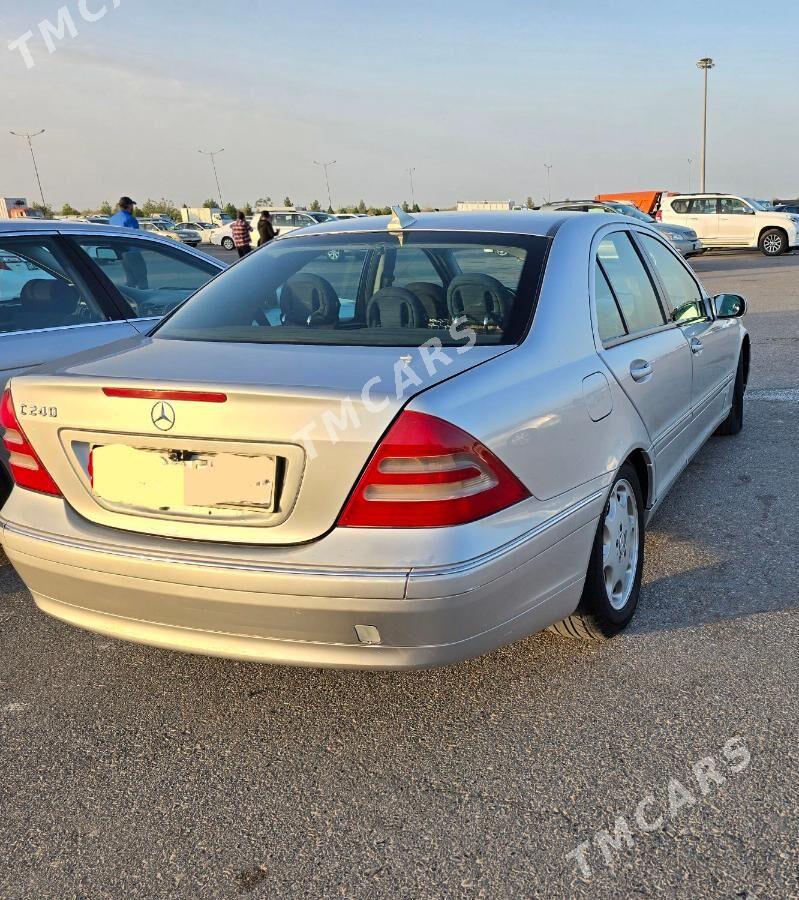 Mercedes-Benz C-Class 2001 - 100 000 TMT - Türkmenabat - img 1