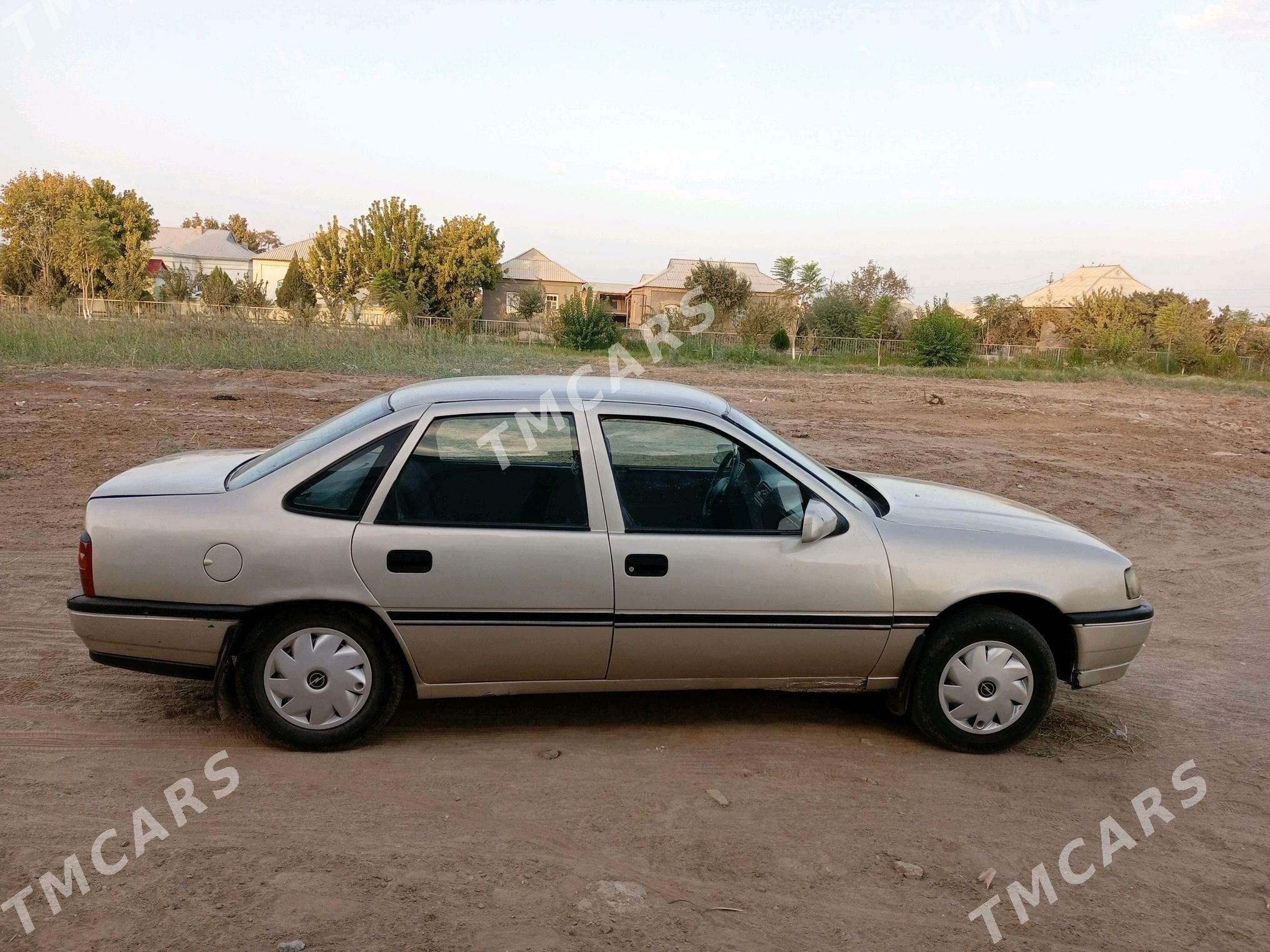 Opel Vectra 1992 - 21 000 TMT - Mary - img 5