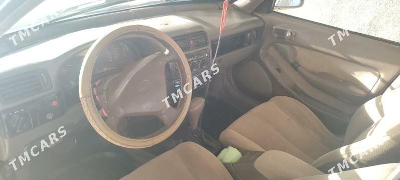 Toyota Camry 1993 - 40 000 TMT - Мургап - img 3
