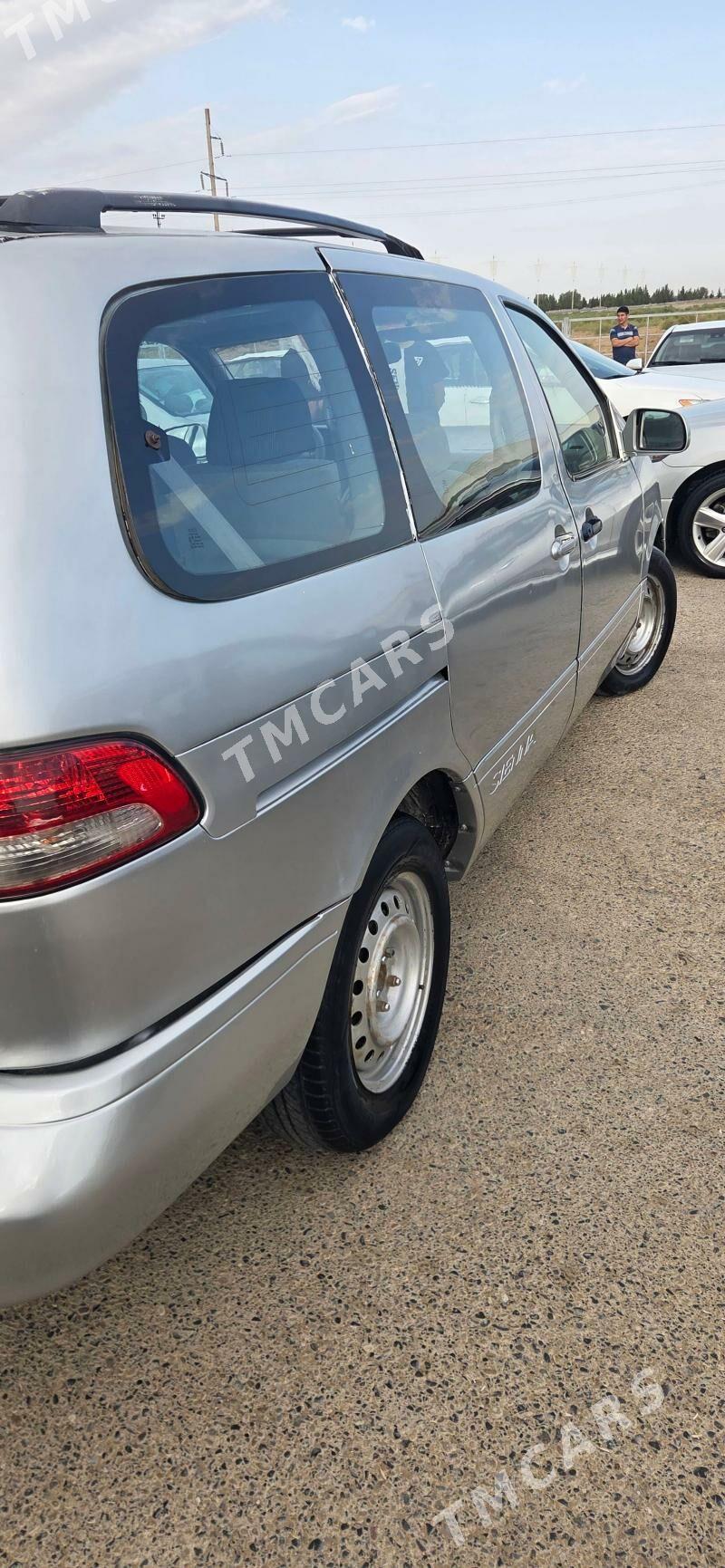 Toyota Sienna 2003 - 135 000 TMT - Мары - img 9