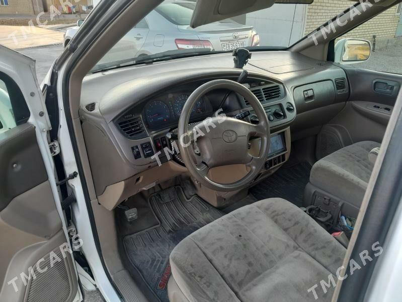 Toyota Sienna 2002 - 150 000 TMT - Мары - img 2