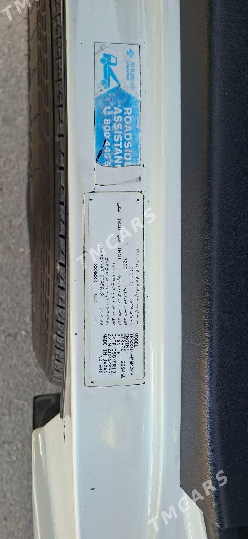 Toyota Hiace 2020 - 444 000 TMT - Aşgabat - img 7