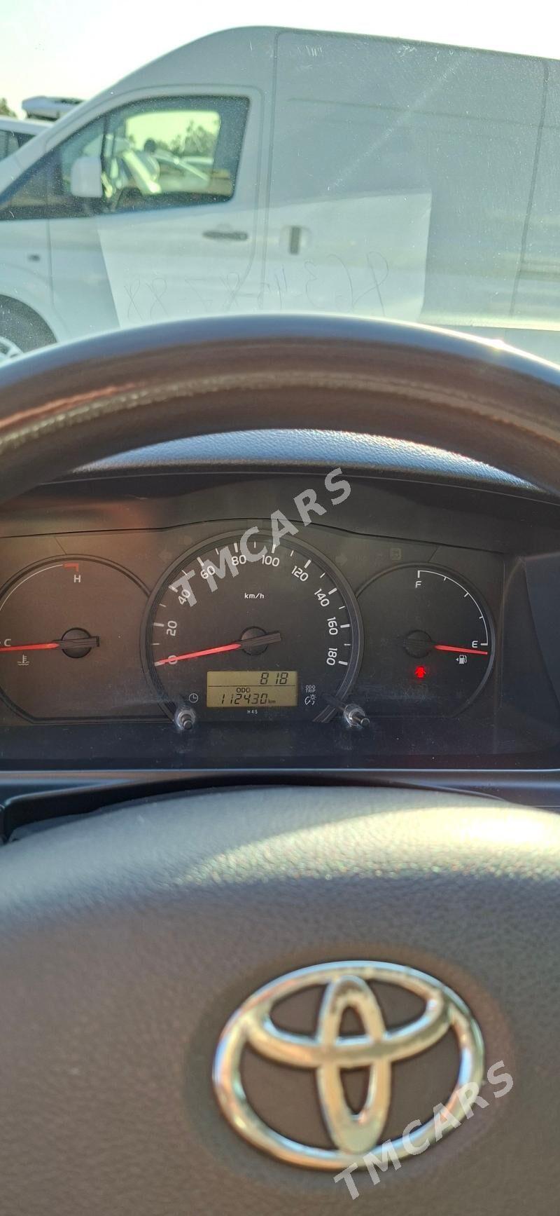 Toyota Hiace 2020 - 444 000 TMT - Aşgabat - img 3