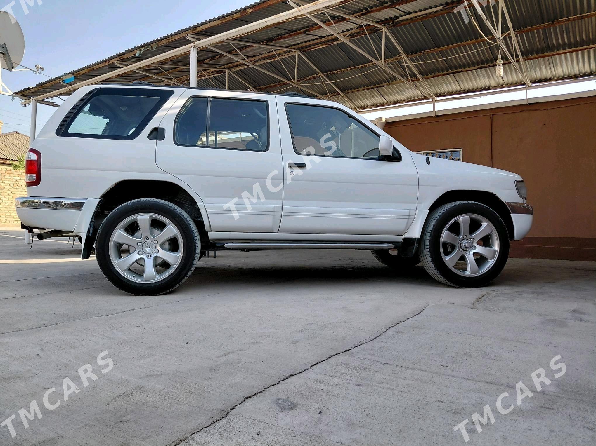 Nissan Pathfinder 1997 - 80 000 TMT - Bäherden - img 6