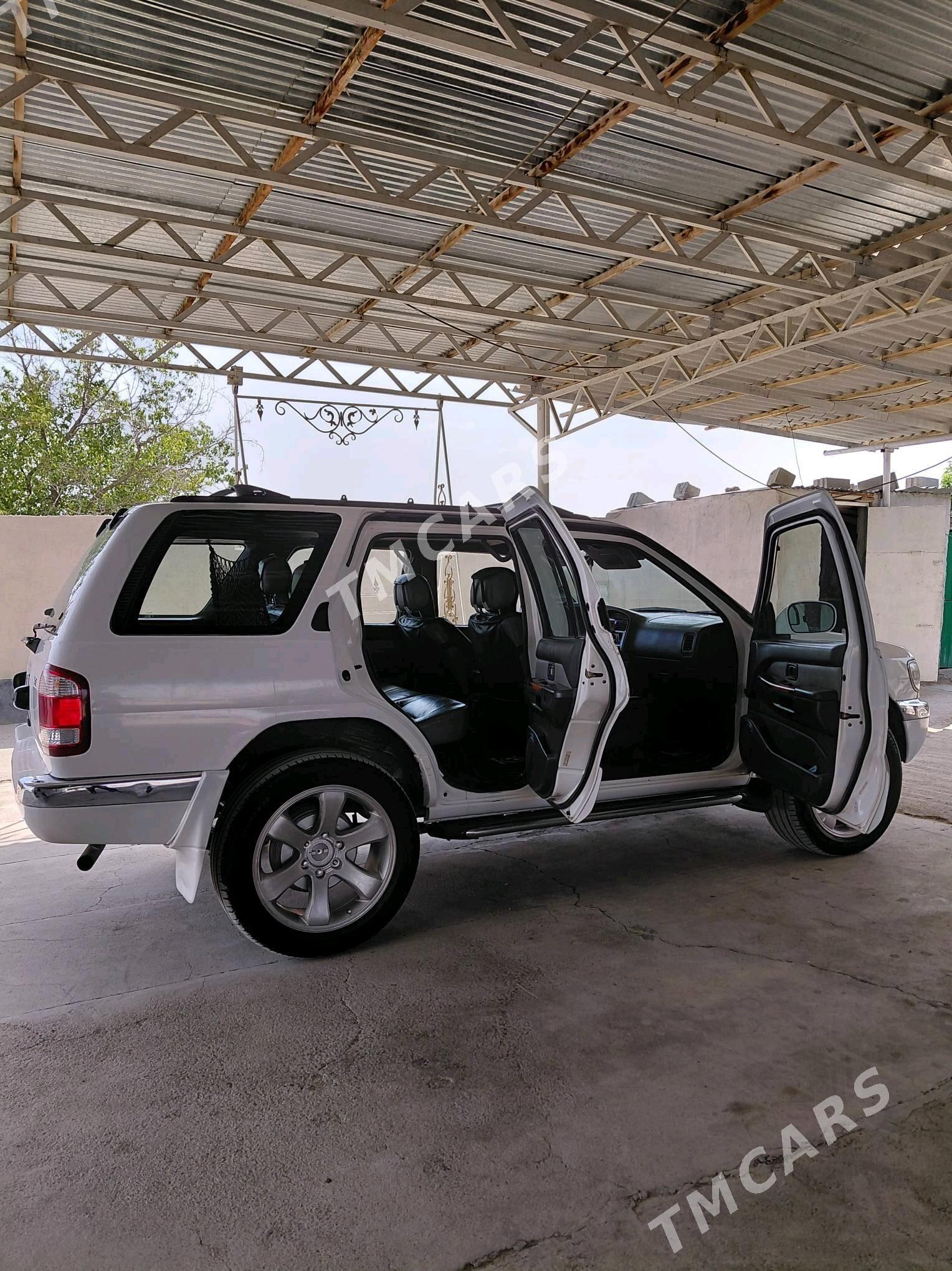 Nissan Pathfinder 1997 - 80 000 TMT - Bäherden - img 5