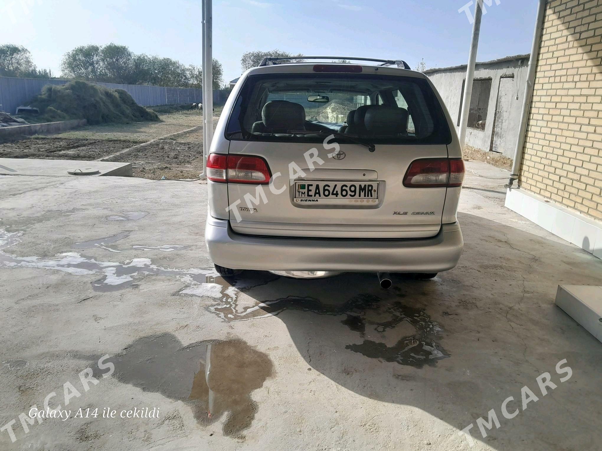Toyota Sienna 2003 - 220 000 TMT - Ёлётен - img 5