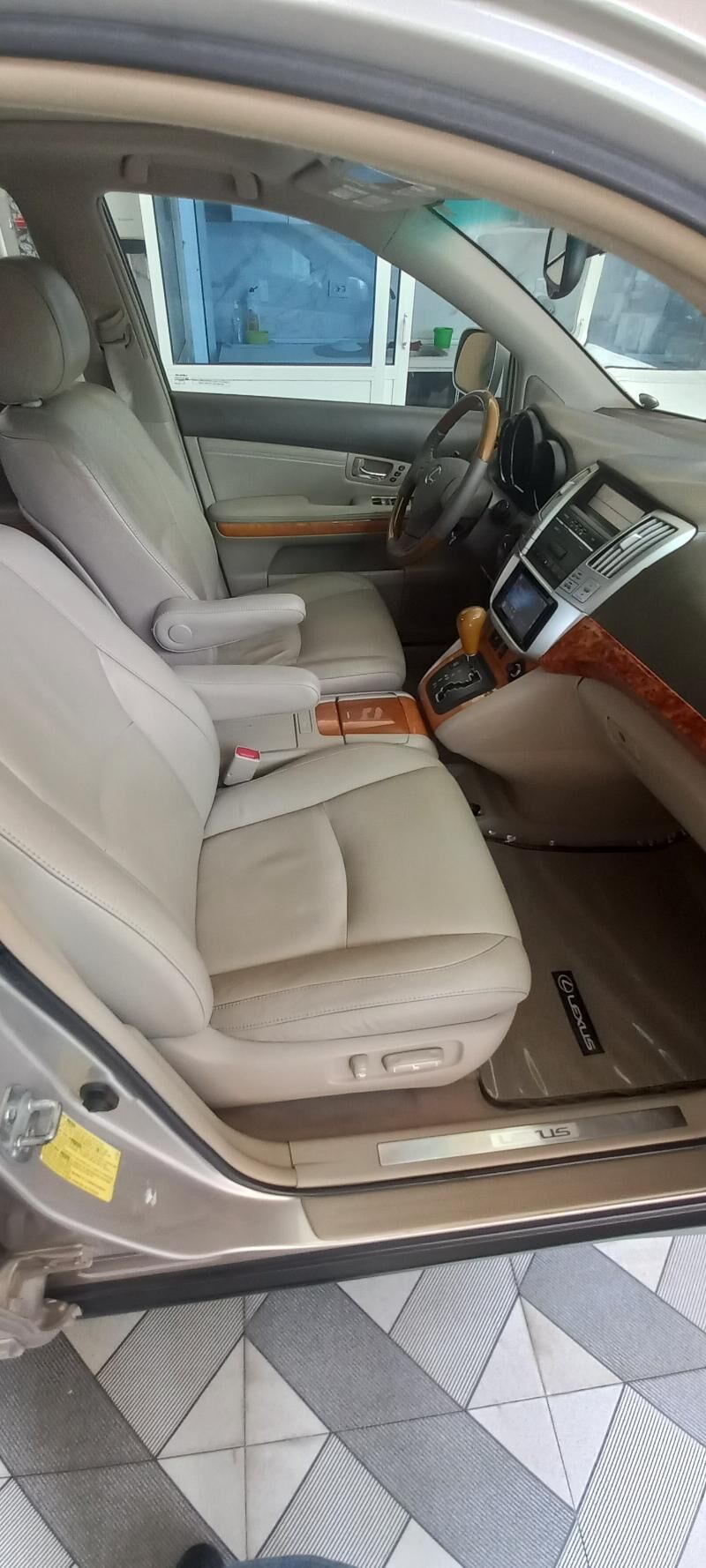Lexus RX 330 2005 - 275 000 TMT - Бедев - img 9