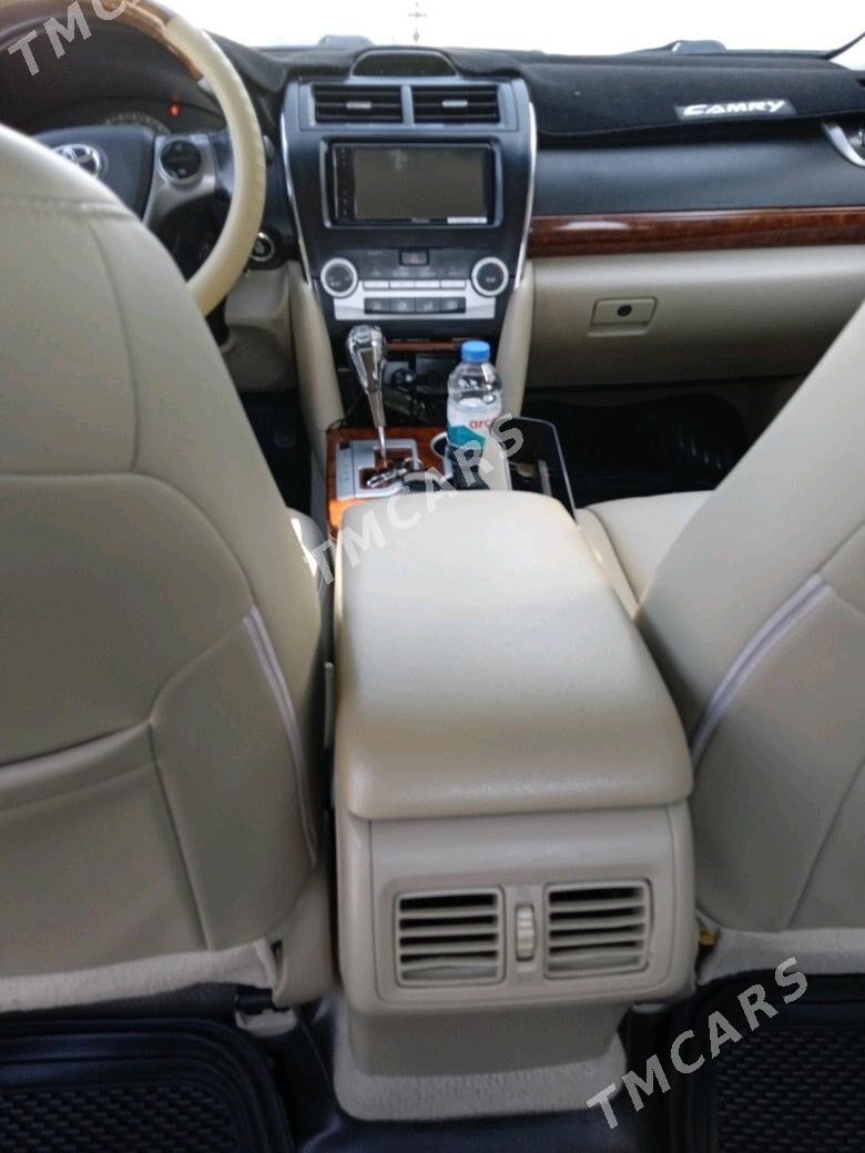 Toyota Camry 2013 - 240 000 TMT - Ким район - img 5
