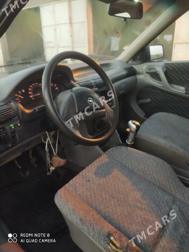 Opel Astra 1991 - 35 000 TMT - Mary - img 3