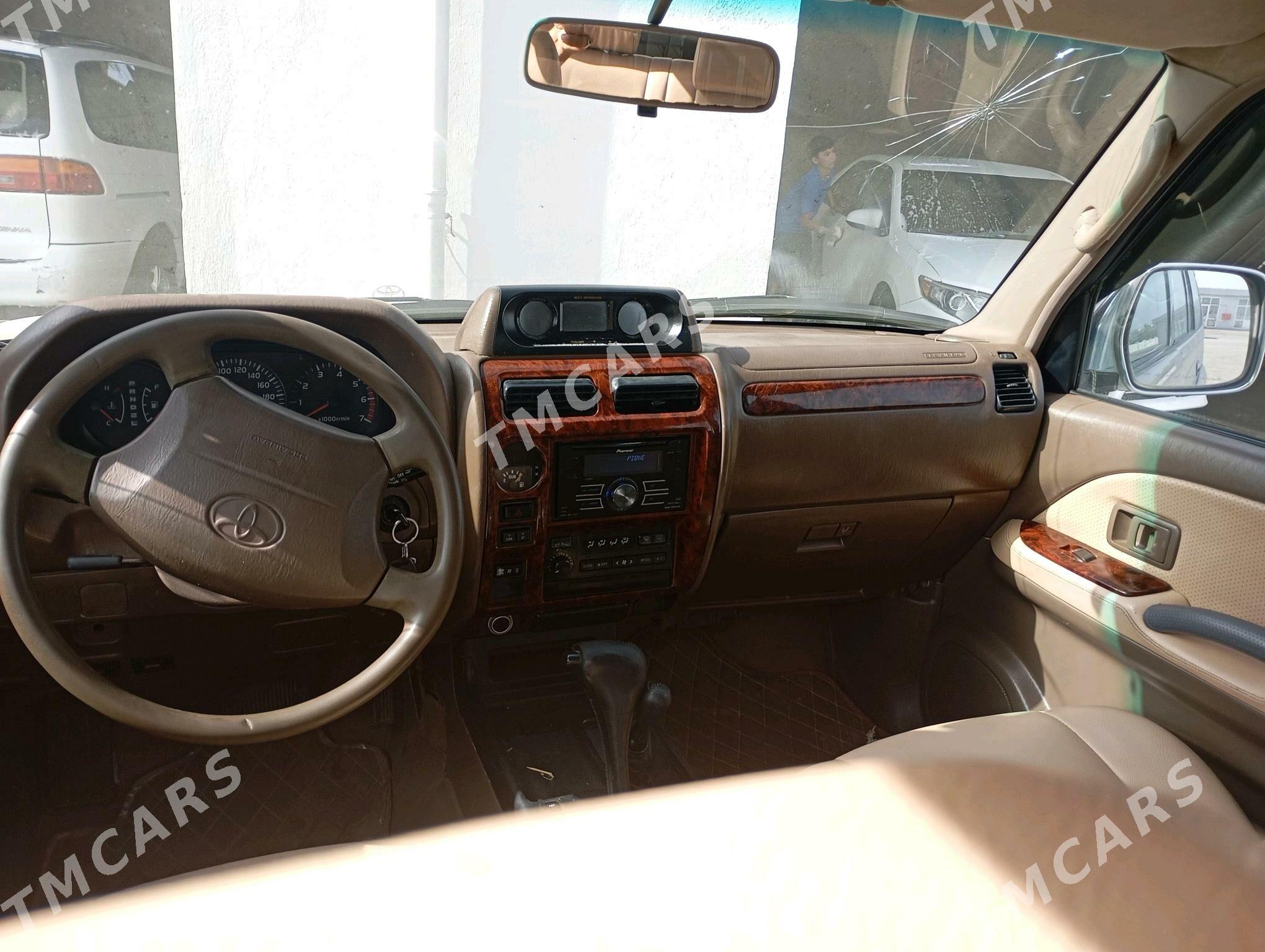 Toyota Land Cruiser Prado 2000 - 200 000 TMT - Köýtendag - img 6