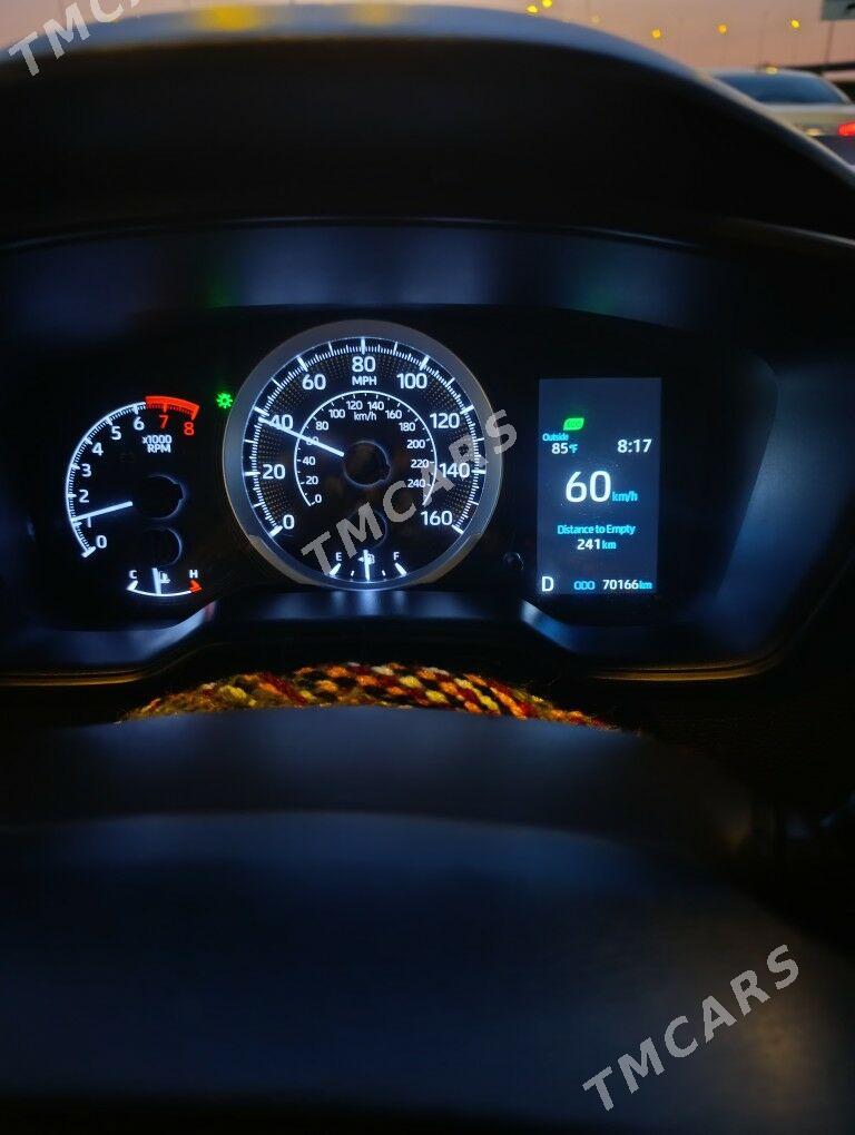 Toyota Corolla 2020 - 228 000 TMT - Ашхабад - img 3