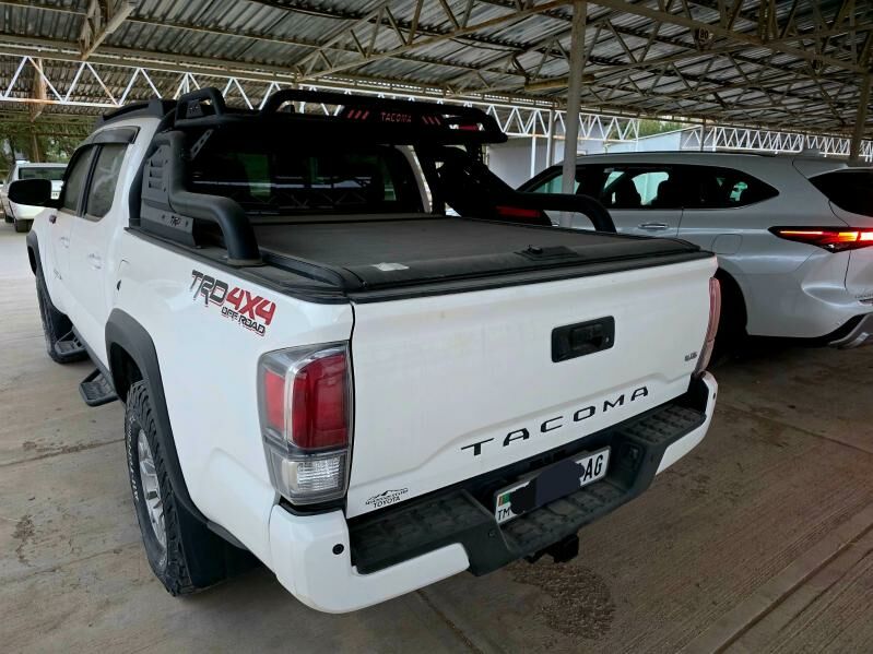 Toyota Tacoma 2021 - 499 000 TMT - Aşgabat - img 9
