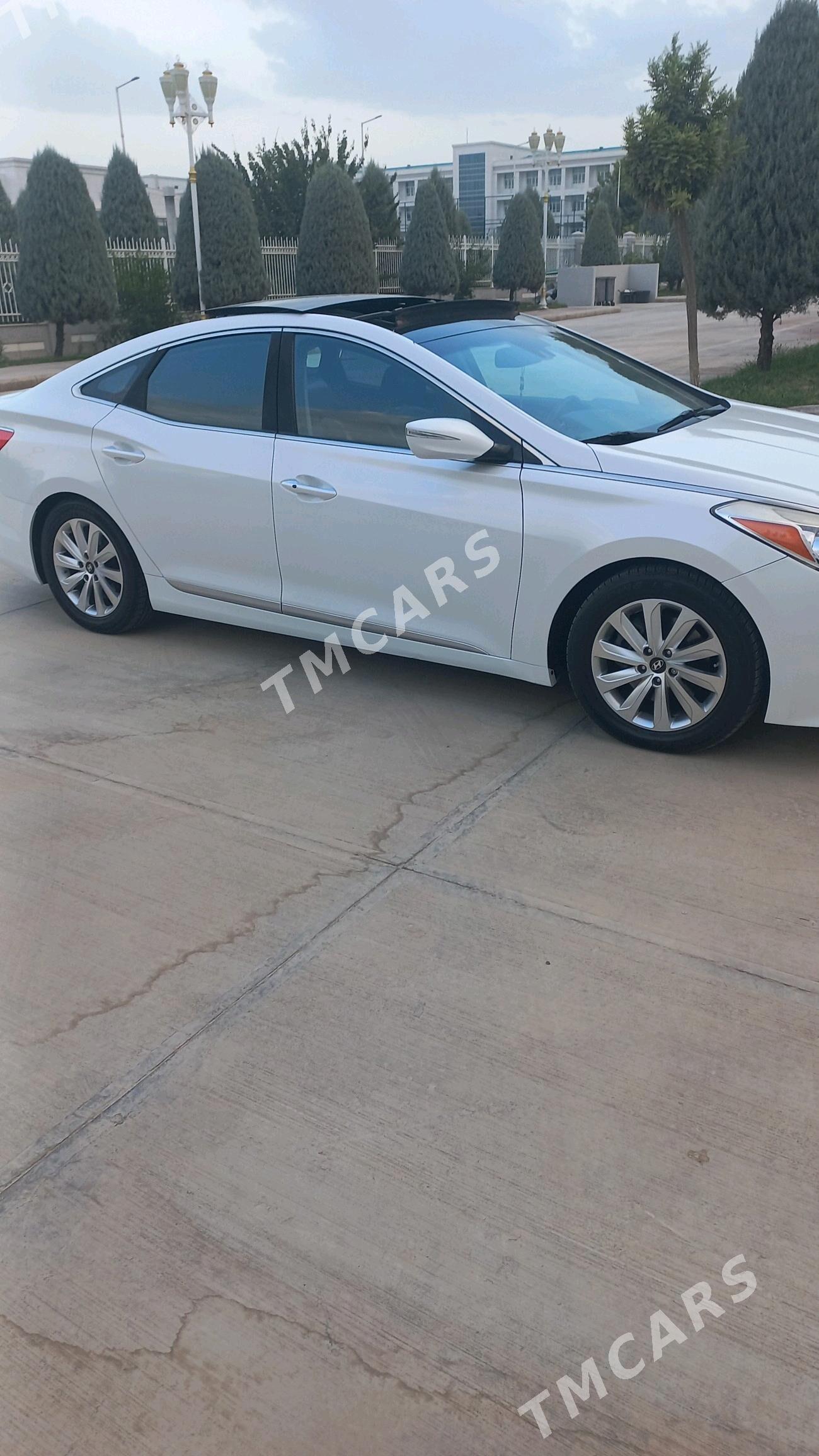 Hyundai Azera 2016 - 265 000 TMT - Aşgabat - img 4