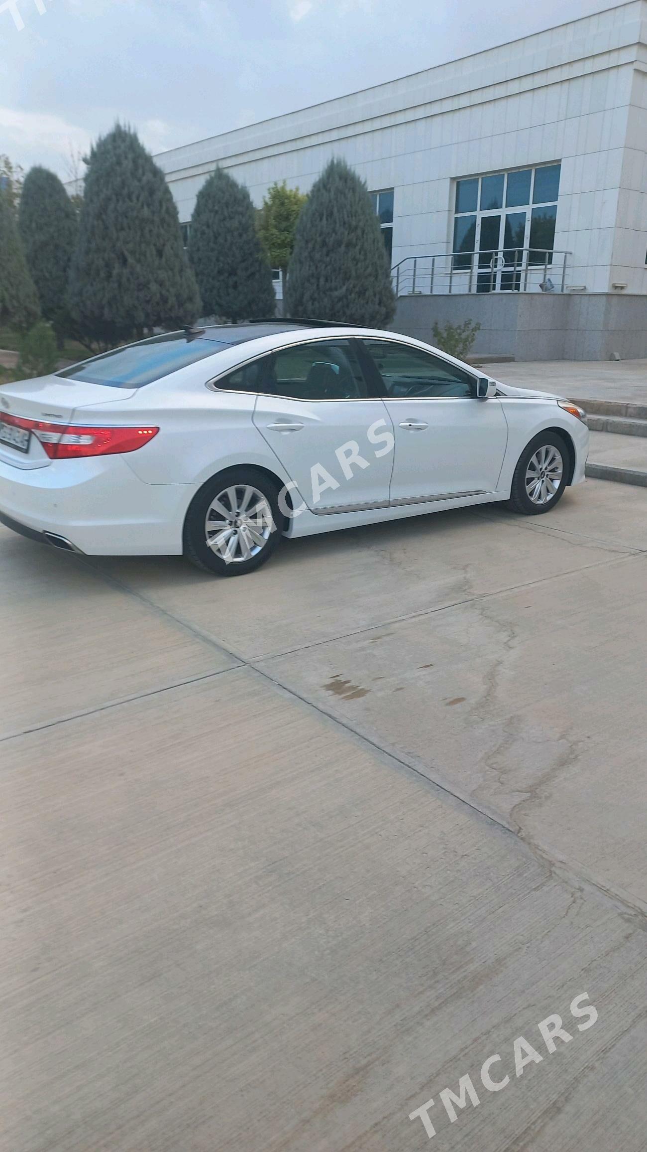 Hyundai Azera 2016 - 265 000 TMT - Aşgabat - img 5