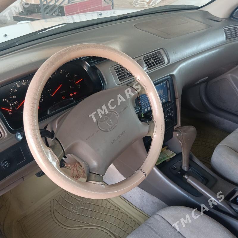 Toyota Camry 1999 - 125 000 TMT - Мары - img 7