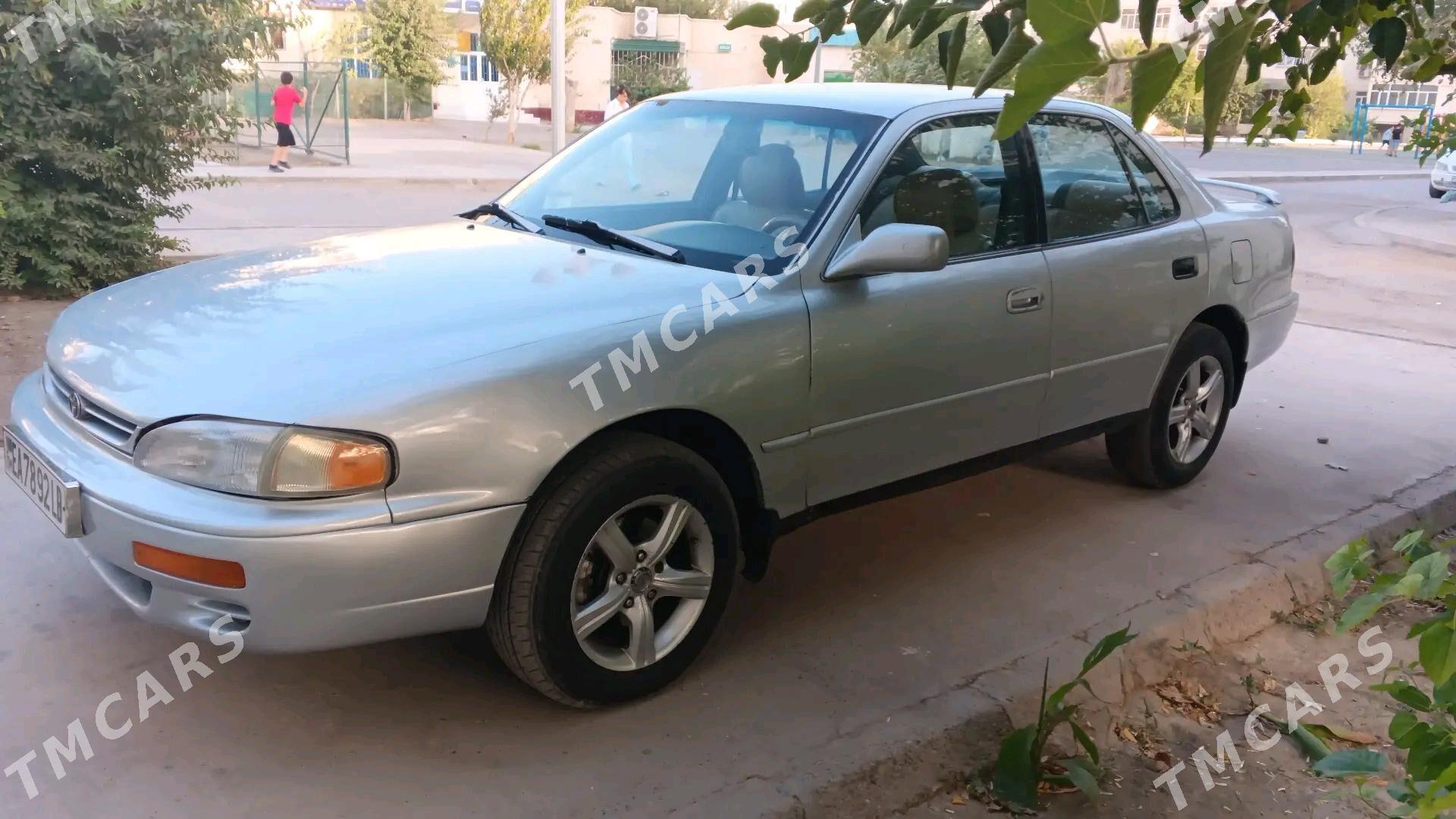 Toyota Camry 1995 - 92 000 TMT - Türkmenabat - img 6