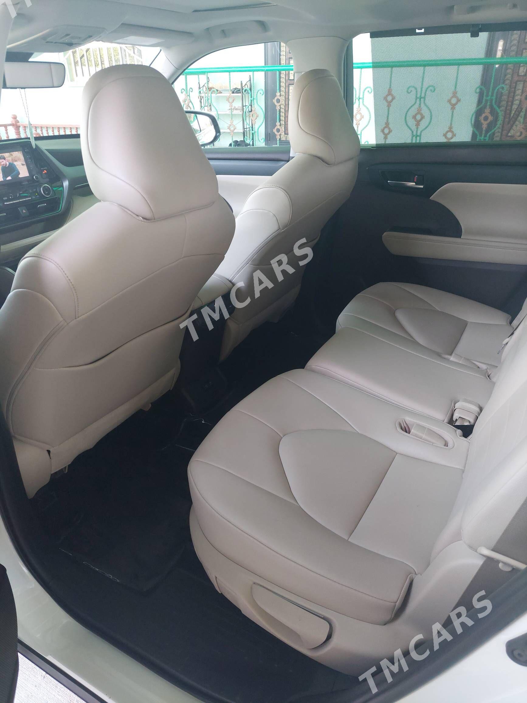 Toyota Highlander 2021 - 630 000 TMT - Ашхабад - img 5