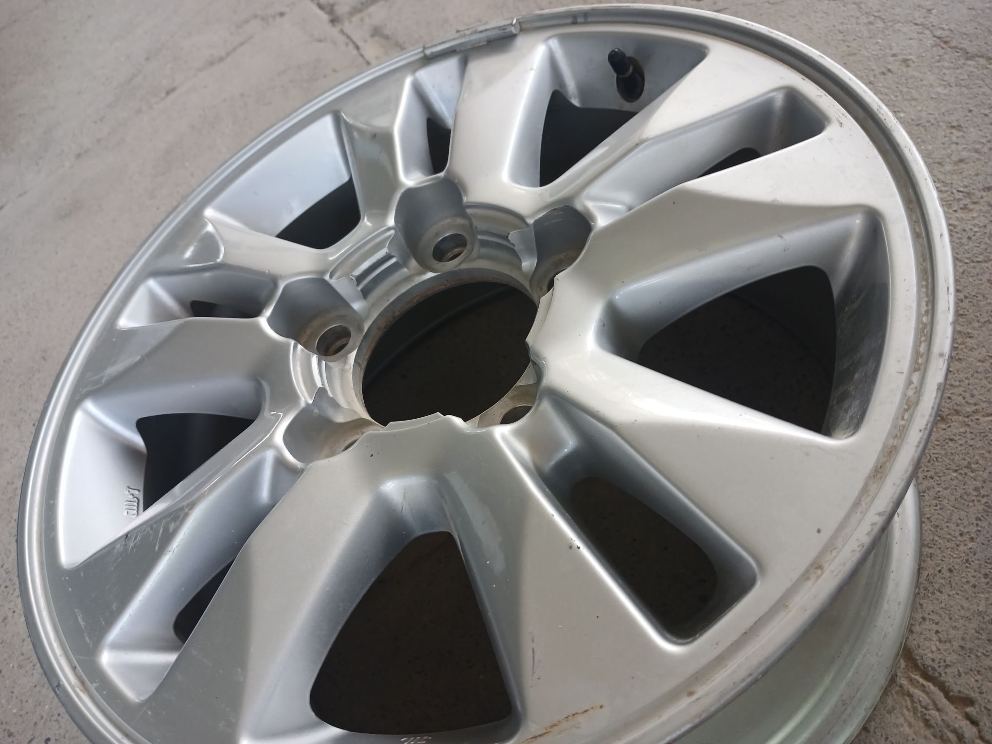 Land cruser disga 1 750 TMT - 9 мкр - img 2
