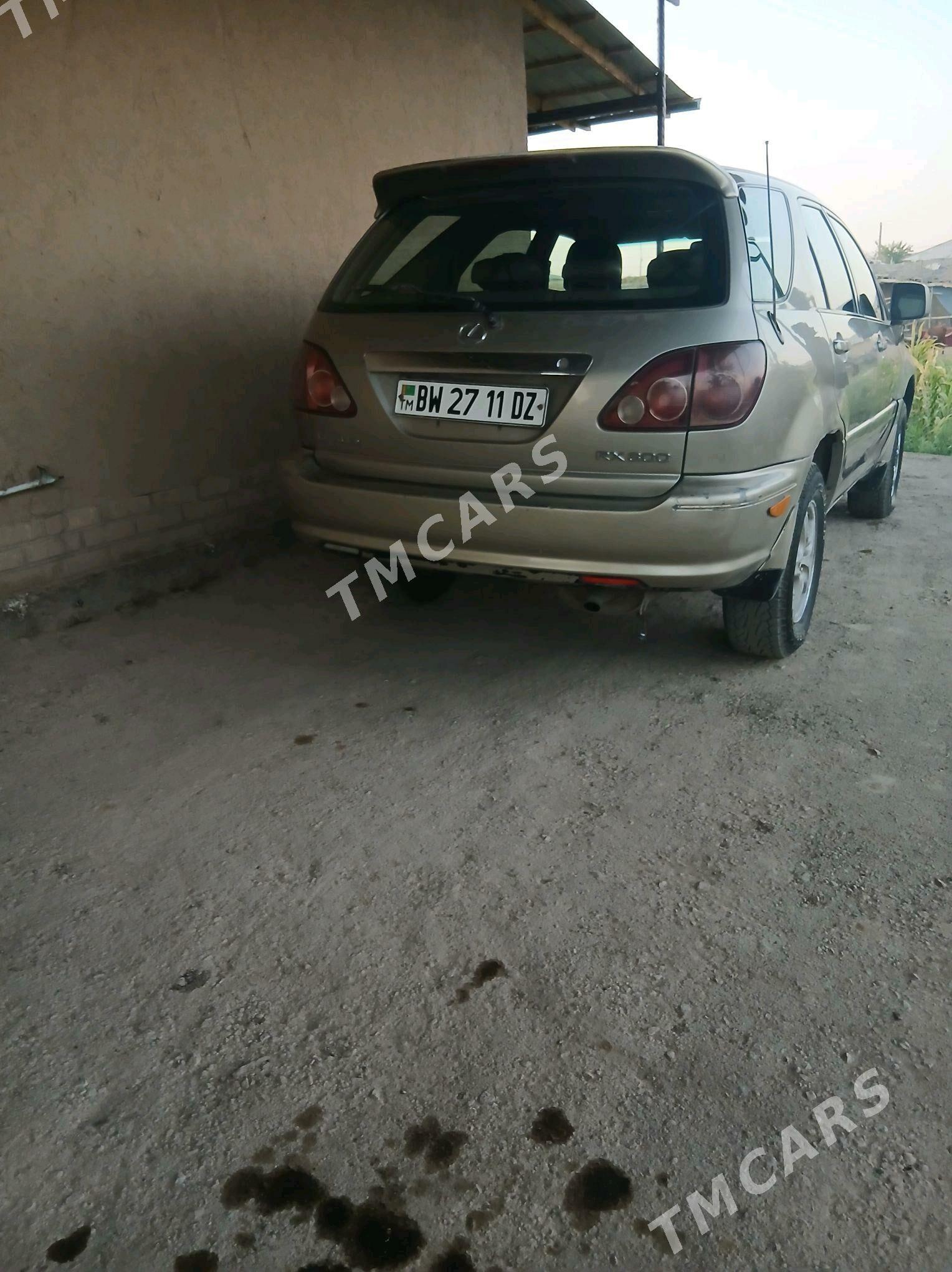 Lexus RX 300 1999 - 160 000 TMT - Губадаг - img 3