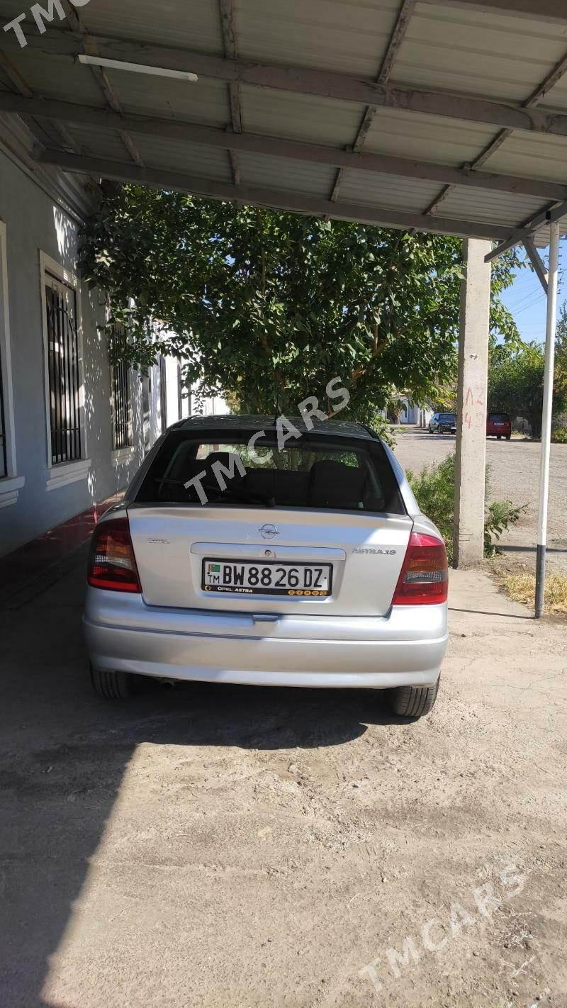 Opel Astra 2002 - 96 000 TMT - Дашогуз - img 4