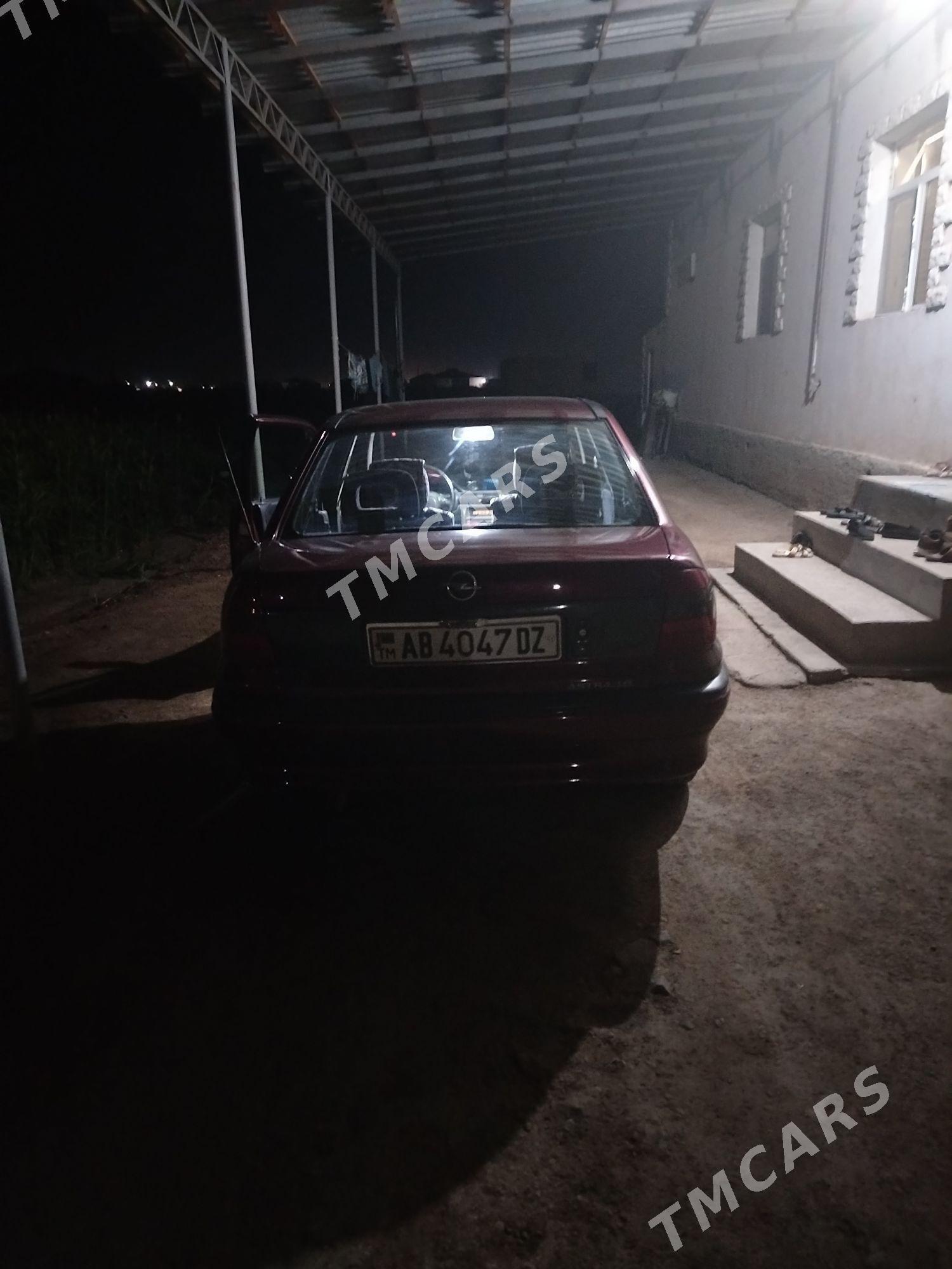 Opel Astra 1996 - 55 000 TMT - Гороглы (Тагта) - img 8