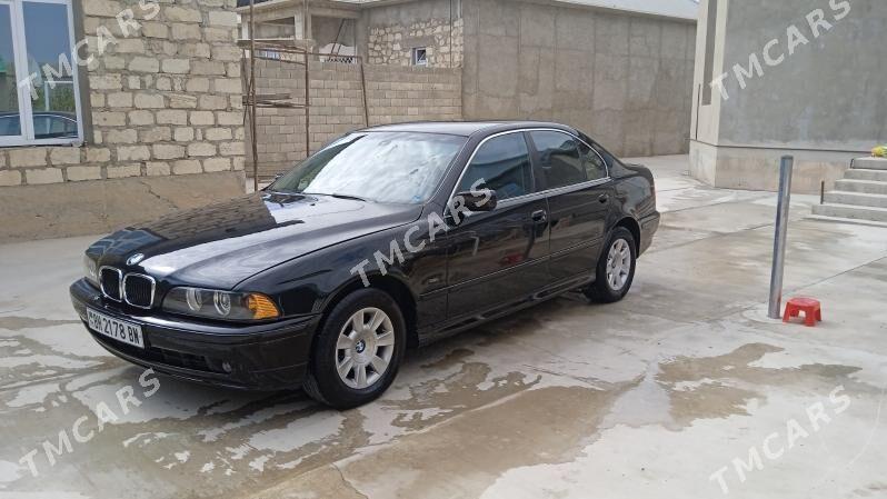 BMW E39 2001 - 130 000 TMT - Balkanabat - img 3