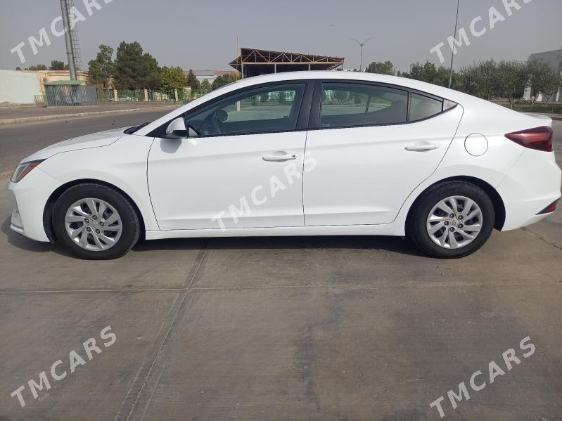 Hyundai Elantra 2020 - 233 000 TMT - Baýramaly - img 3