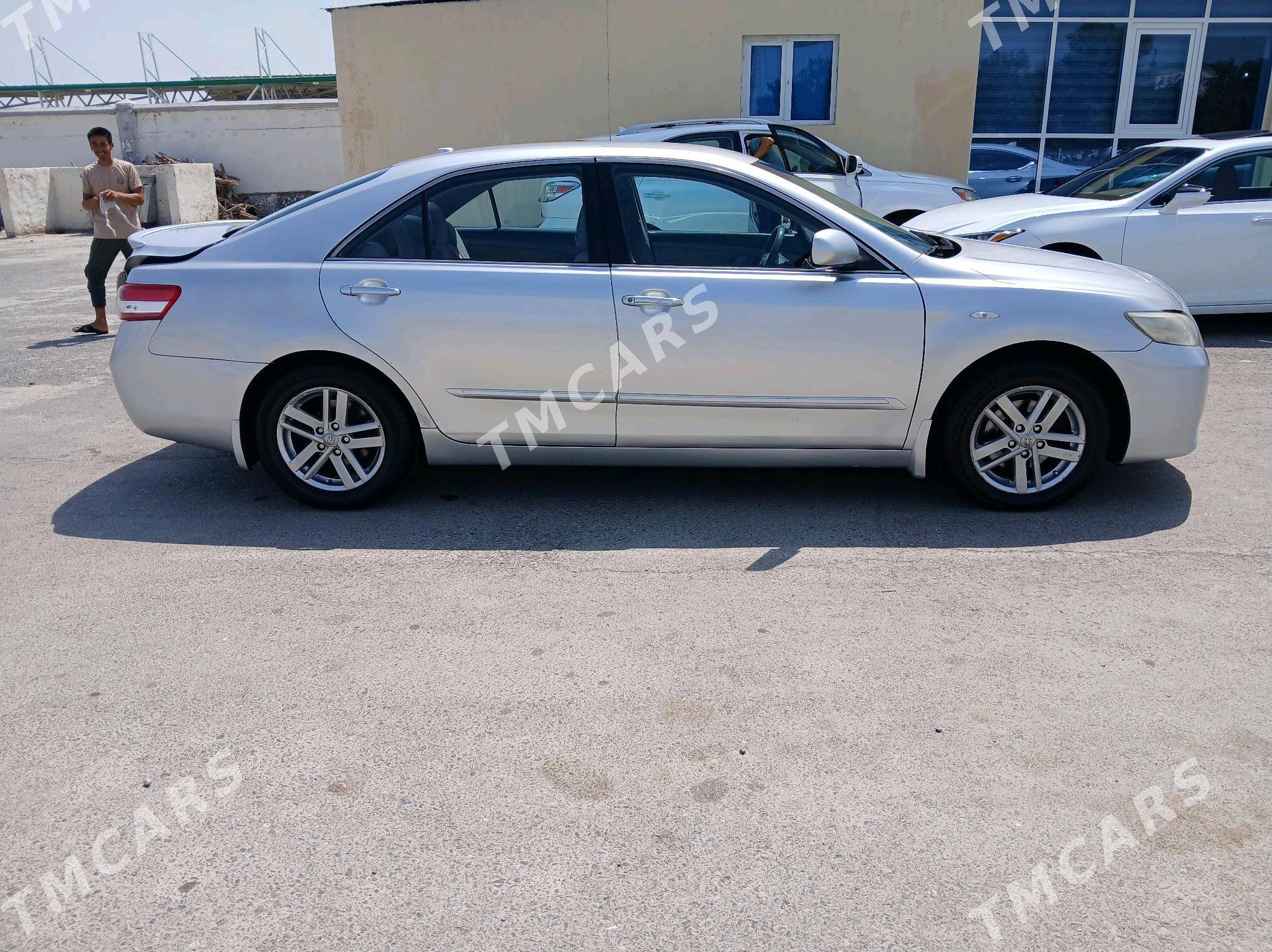 Toyota Camry 2010 - 150 000 TMT - Ашхабад - img 5