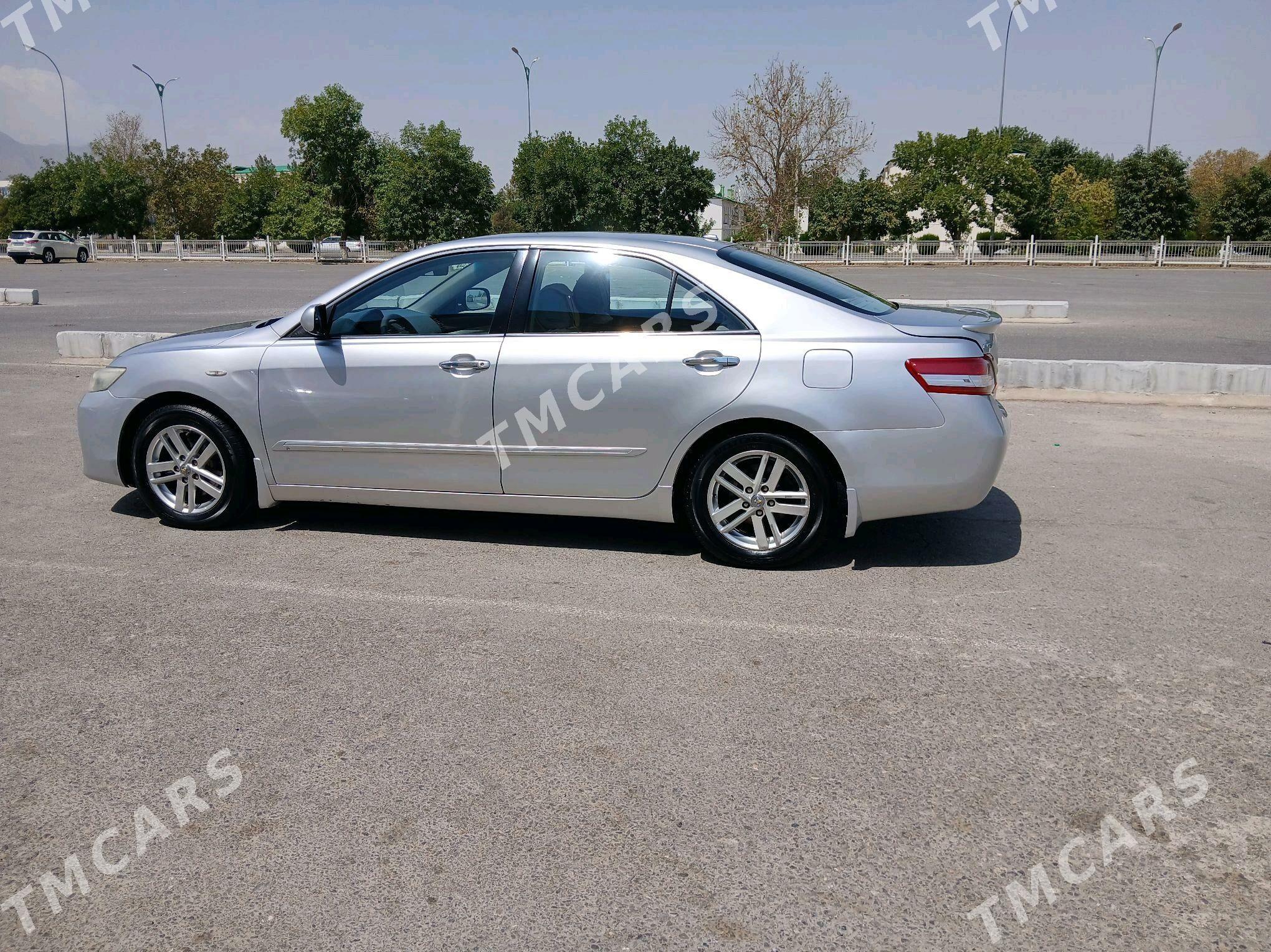 Toyota Camry 2010 - 150 000 TMT - Ашхабад - img 4