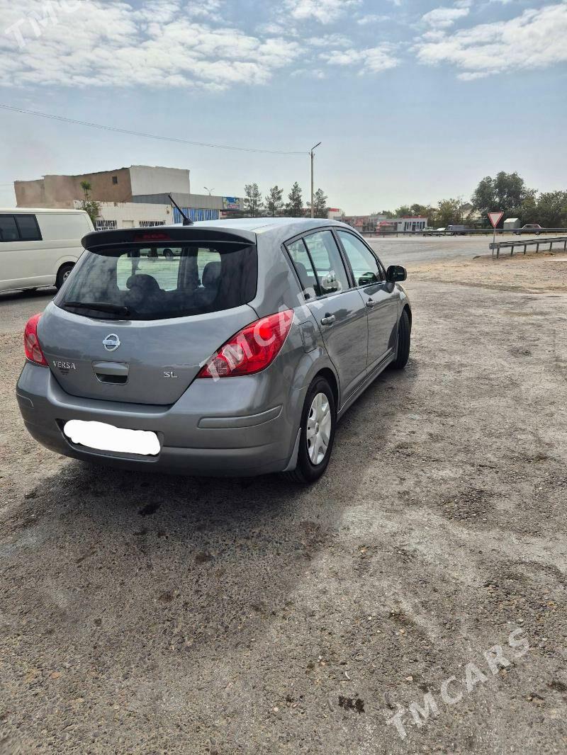 Nissan Versa 2009 - 145 000 TMT - Mary - img 3