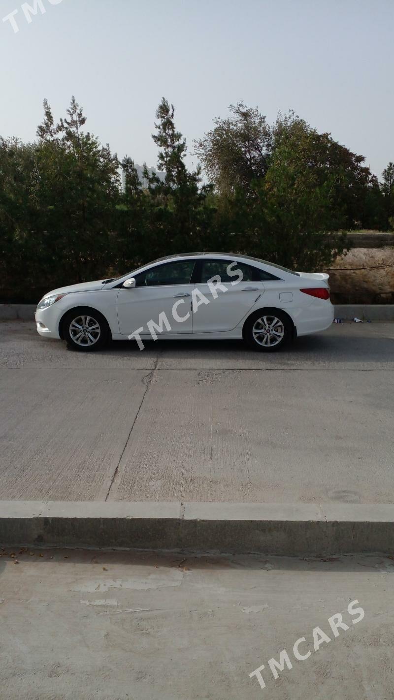 Hyundai Sonata 2012 - 169 000 TMT - Podwoýski köç. (Bitarap Türkmenistan şaýoly) - img 5