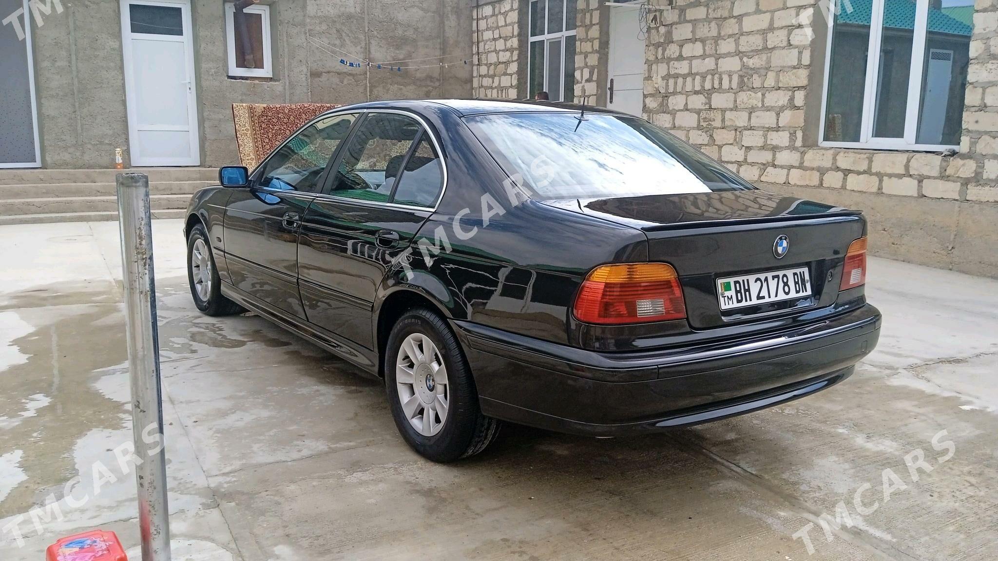 BMW E39 2001 - 130 000 TMT - Balkanabat - img 5