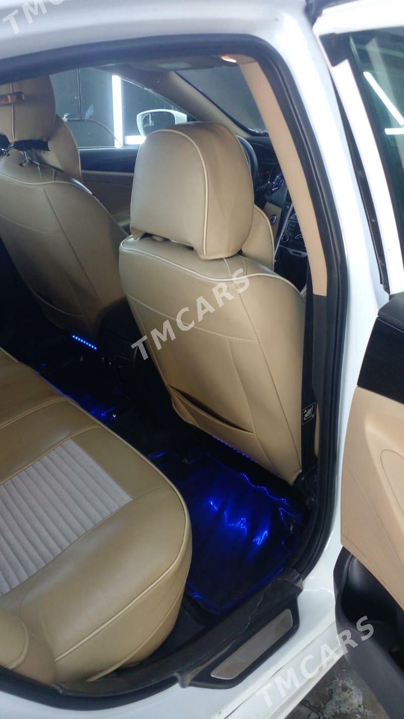 Hyundai Sonata 2012 - 169 000 TMT - Podwoýski köç. (Bitarap Türkmenistan şaýoly) - img 9