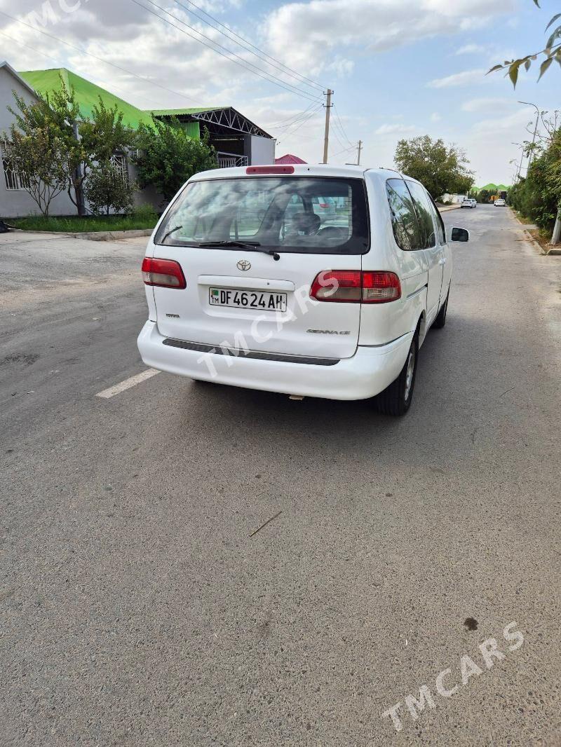 Toyota Sienna 2002 - 135 000 TMT - Aşgabat - img 6