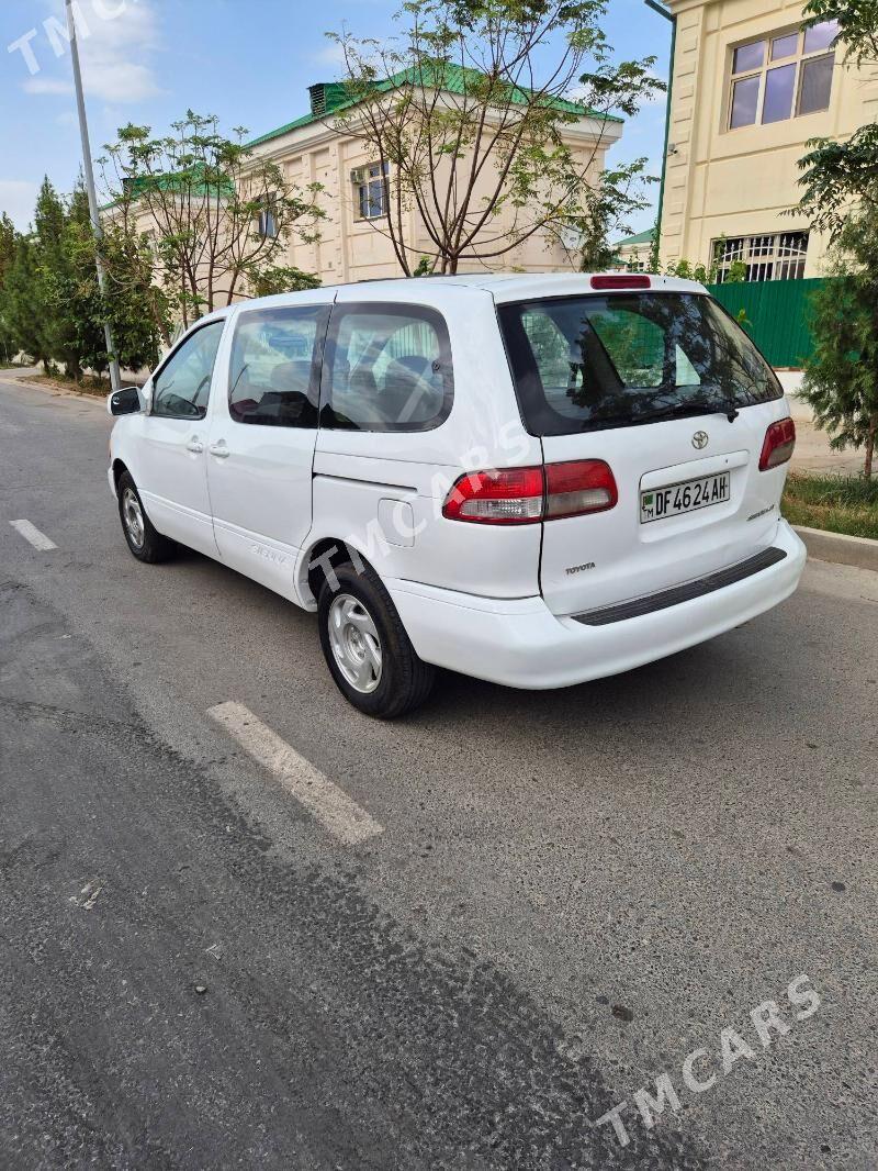 Toyota Sienna 2002 - 135 000 TMT - Aşgabat - img 4