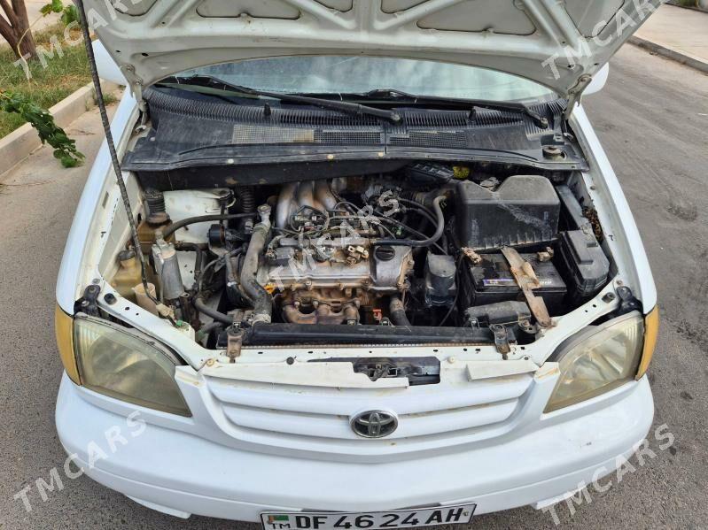 Toyota Sienna 2002 - 135 000 TMT - Aşgabat - img 3