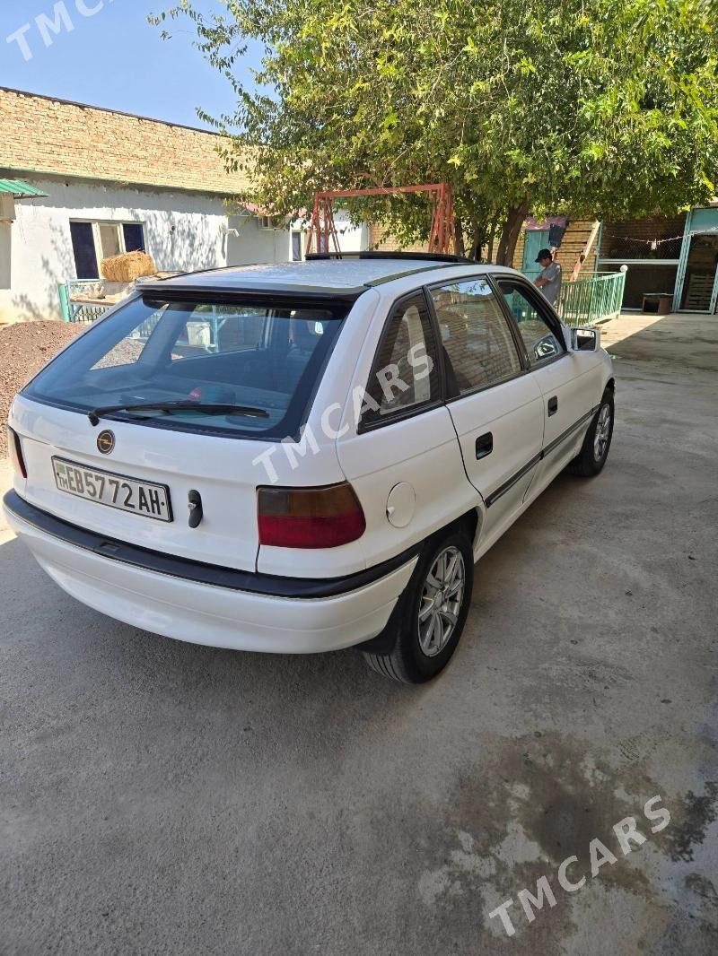 Opel Astra 1993 - 45 000 TMT - Ашхабад - img 4