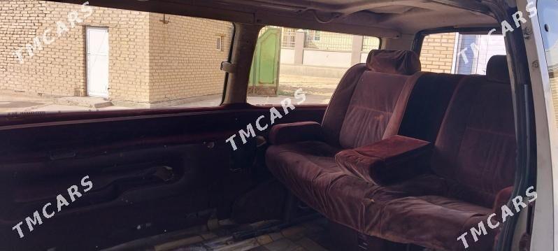 Toyota Hiace 1992 - 50 000 TMT - Мары - img 5