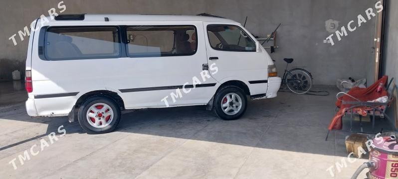 Toyota Hiace 1992 - 50 000 TMT - Мары - img 6