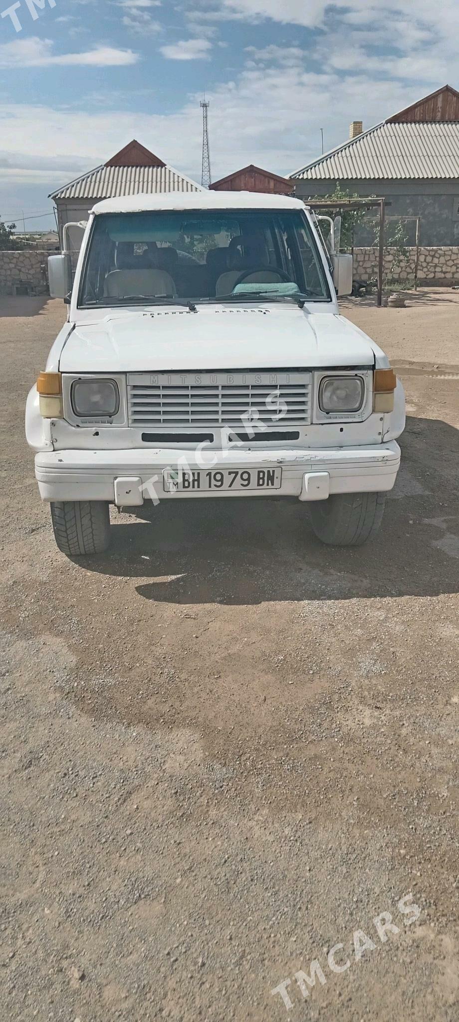 Mitsubishi Pajero 1991 - 26 000 TMT - Türkmenbaşy - img 2