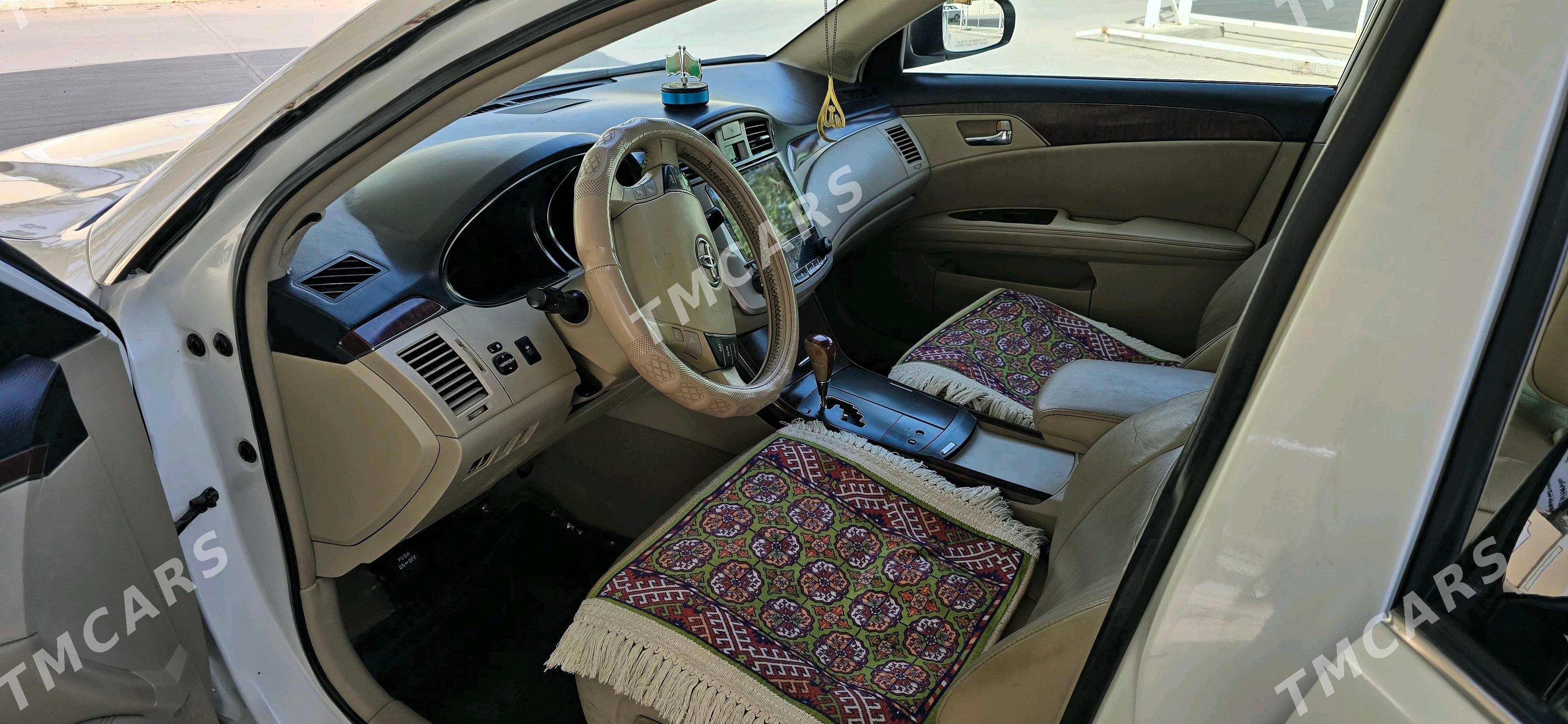 Toyota Avalon 2012 - 300 000 TMT - Байрамали - img 3