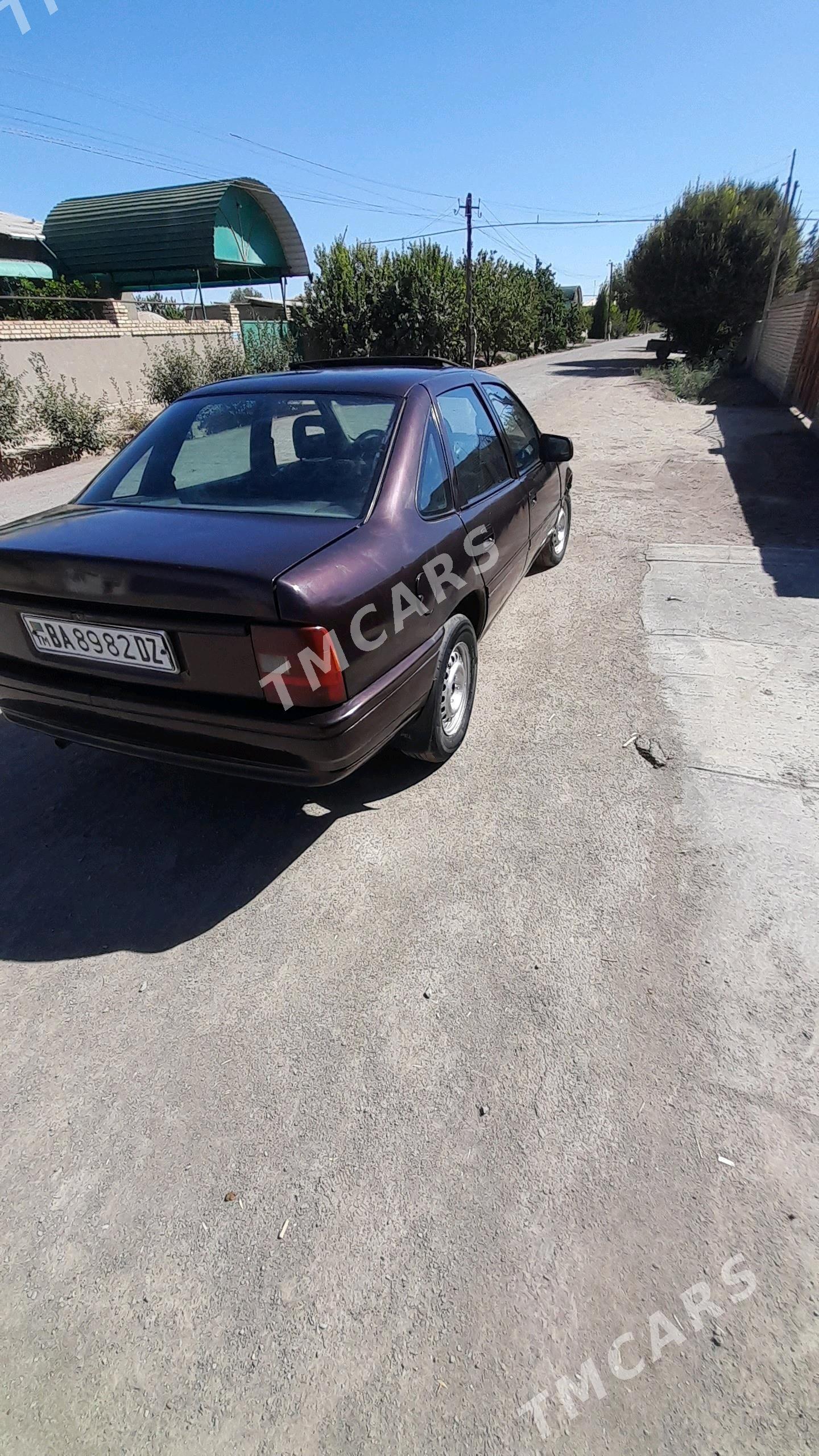 Opel Vectra 1992 - 28 000 TMT - Шабатский этрап - img 7