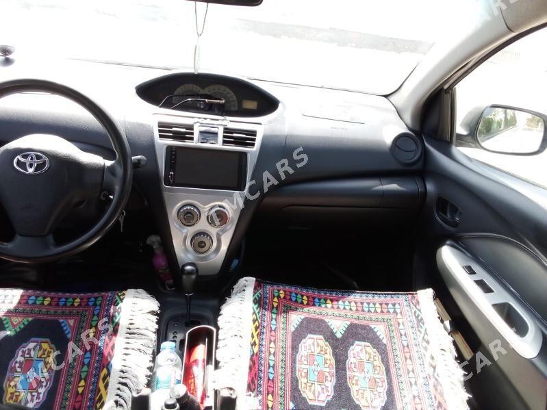 Toyota Yaris 2008 - 117 000 TMT - Parahat 2 - img 7