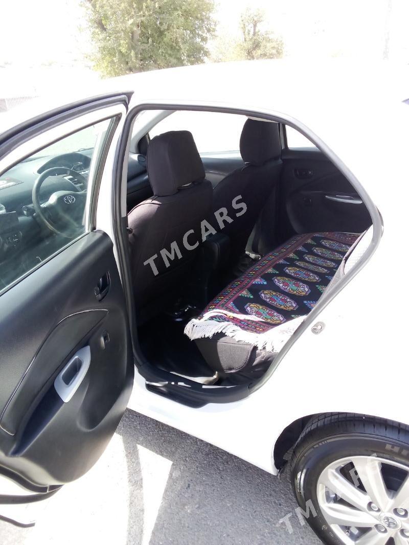 Toyota Yaris 2008 - 117 000 TMT - Parahat 2 - img 9