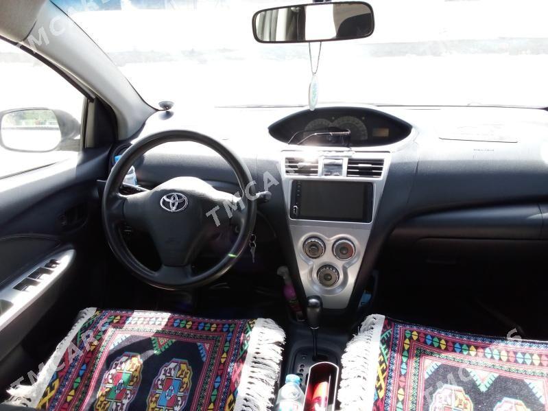 Toyota Yaris 2008 - 117 000 TMT - Parahat 2 - img 8